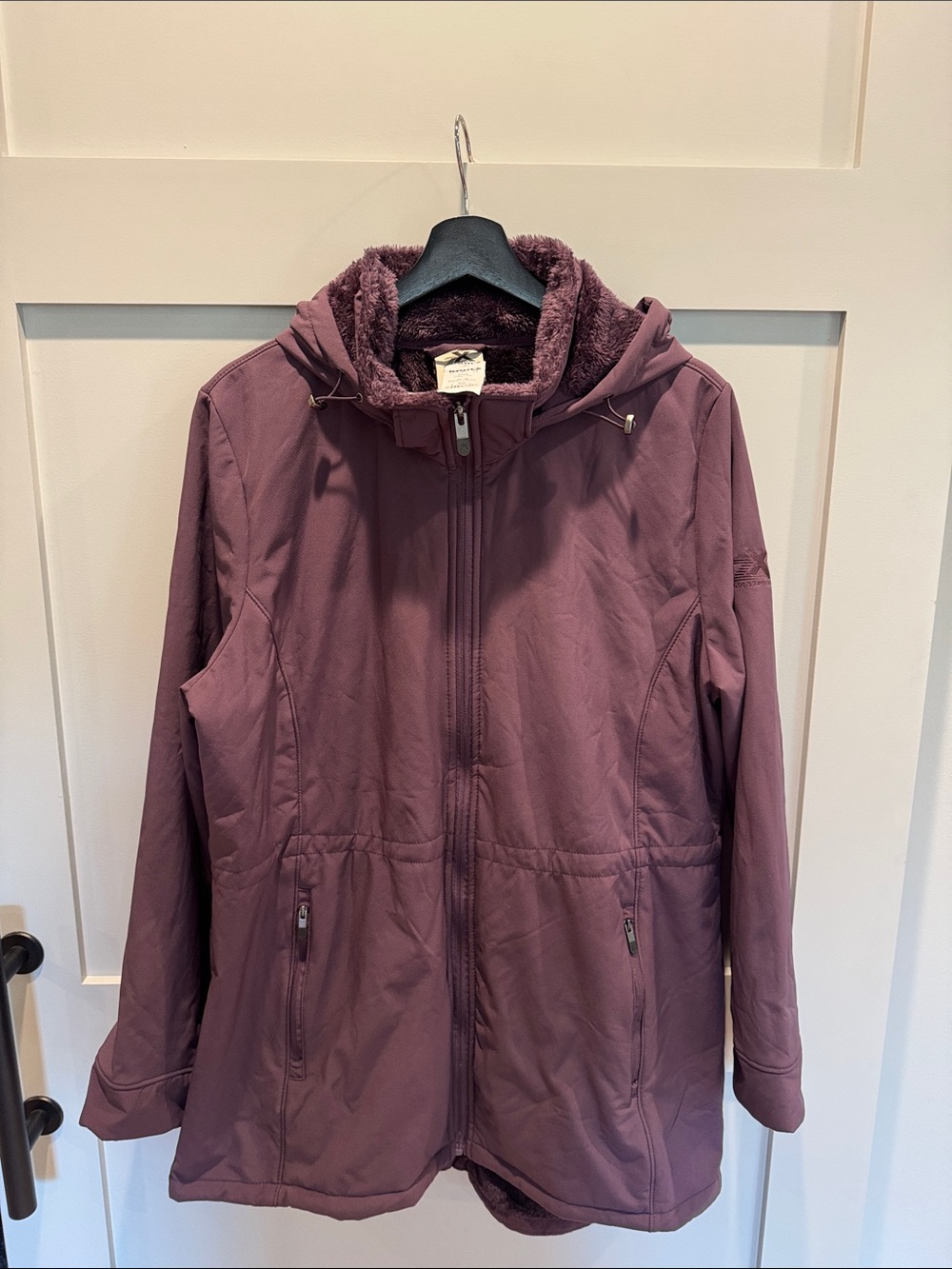 ZeroXposur Women's Hooded Puffer Coat in Blackberry